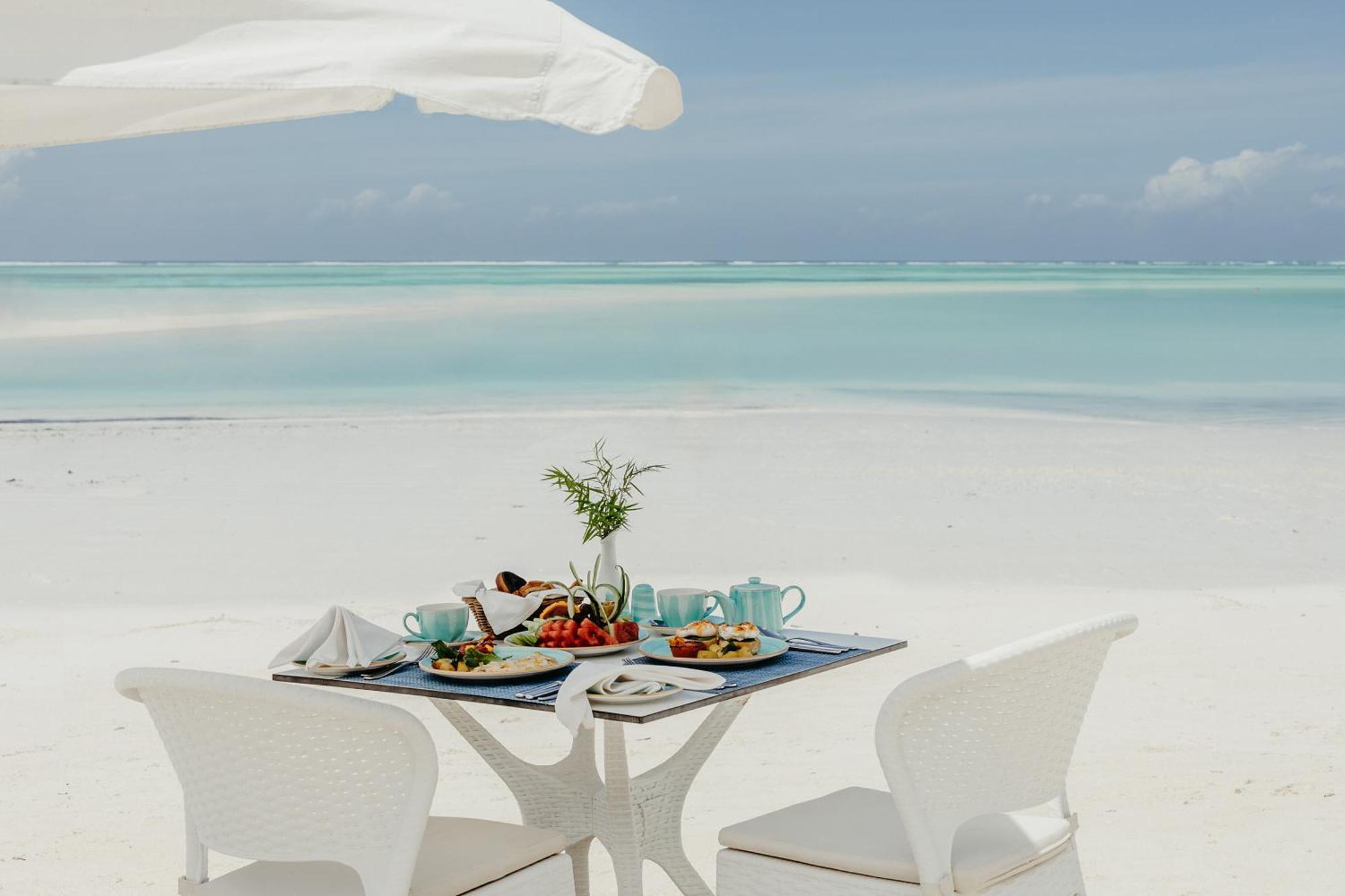 Lux* Marijani Zanzibar Hotel Pwani Mchangani Exterior photo