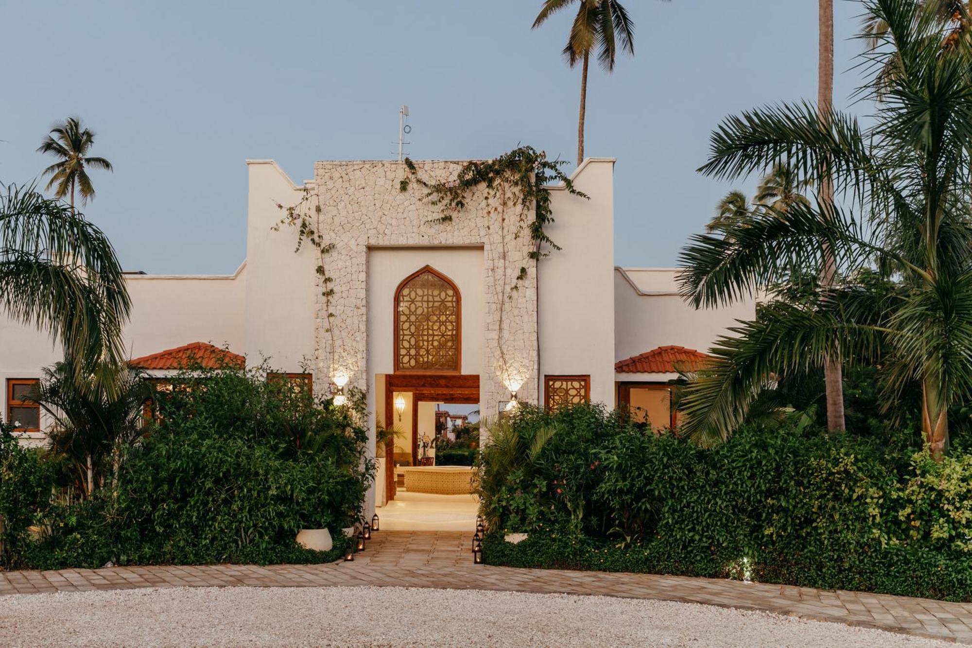 Lux* Marijani Zanzibar Hotel Pwani Mchangani Exterior photo